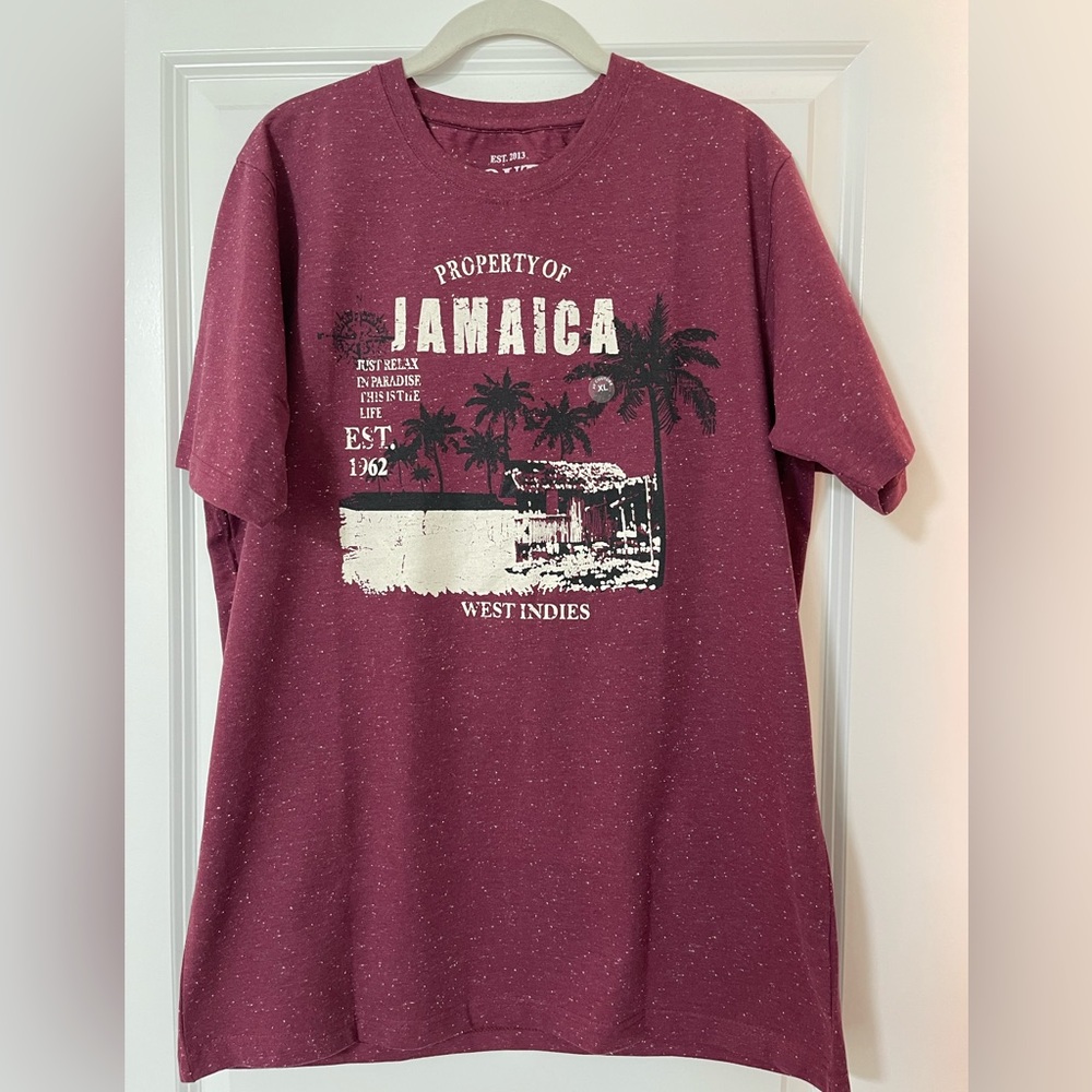 Av Couture T Shirt Jamaica burgundy size XL